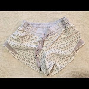 Lululemon Hotty Hot Short, 2.5”
